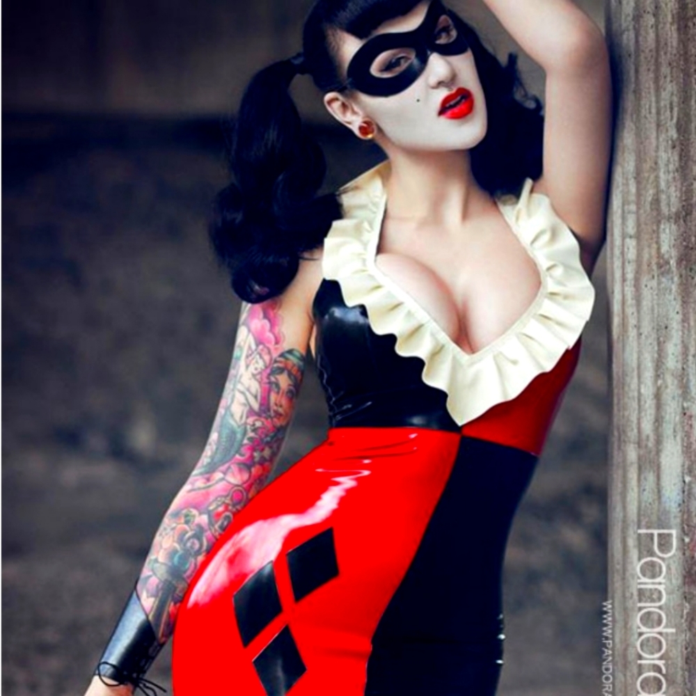 Pandora Deluxe Latex Harley Quinn cosplay dress XL